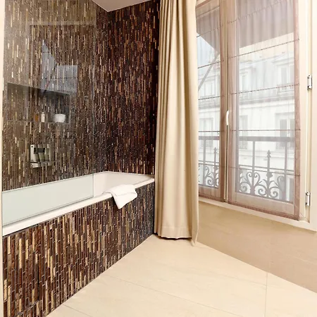 Elysées 3* Paris