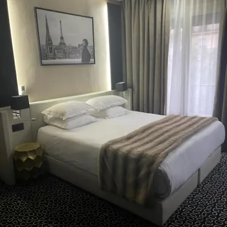 Elysées Paris