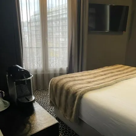 Elysées 3*