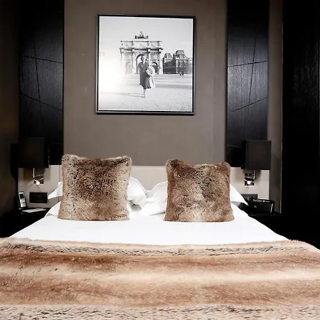 Elysees 3* Paris