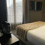 Elysées 3*