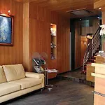 Hotel Elysées 3*