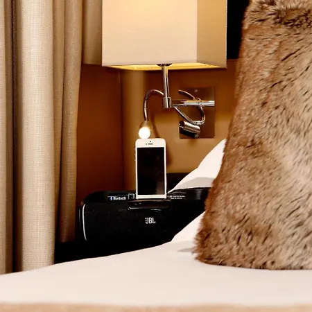 Elysees Hotel 3*
