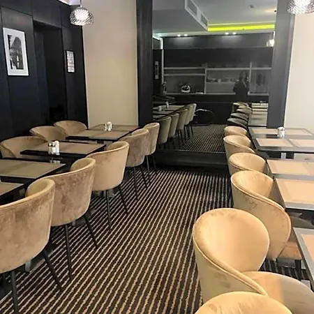 Hotel Elysees 3*