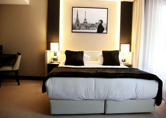 Elysees Hotel Parijs