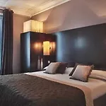 Elysees Hotel 3*