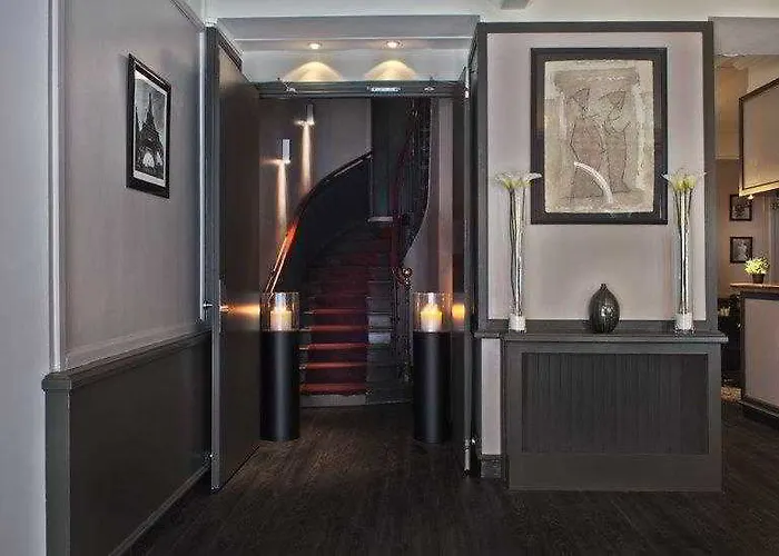 ベストウエスタン エリゼ パリ